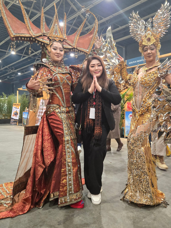 Indonesian entrepreneurs collaboration
